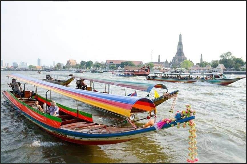Лодки на Чао Прайя - Речное такси Бангкока